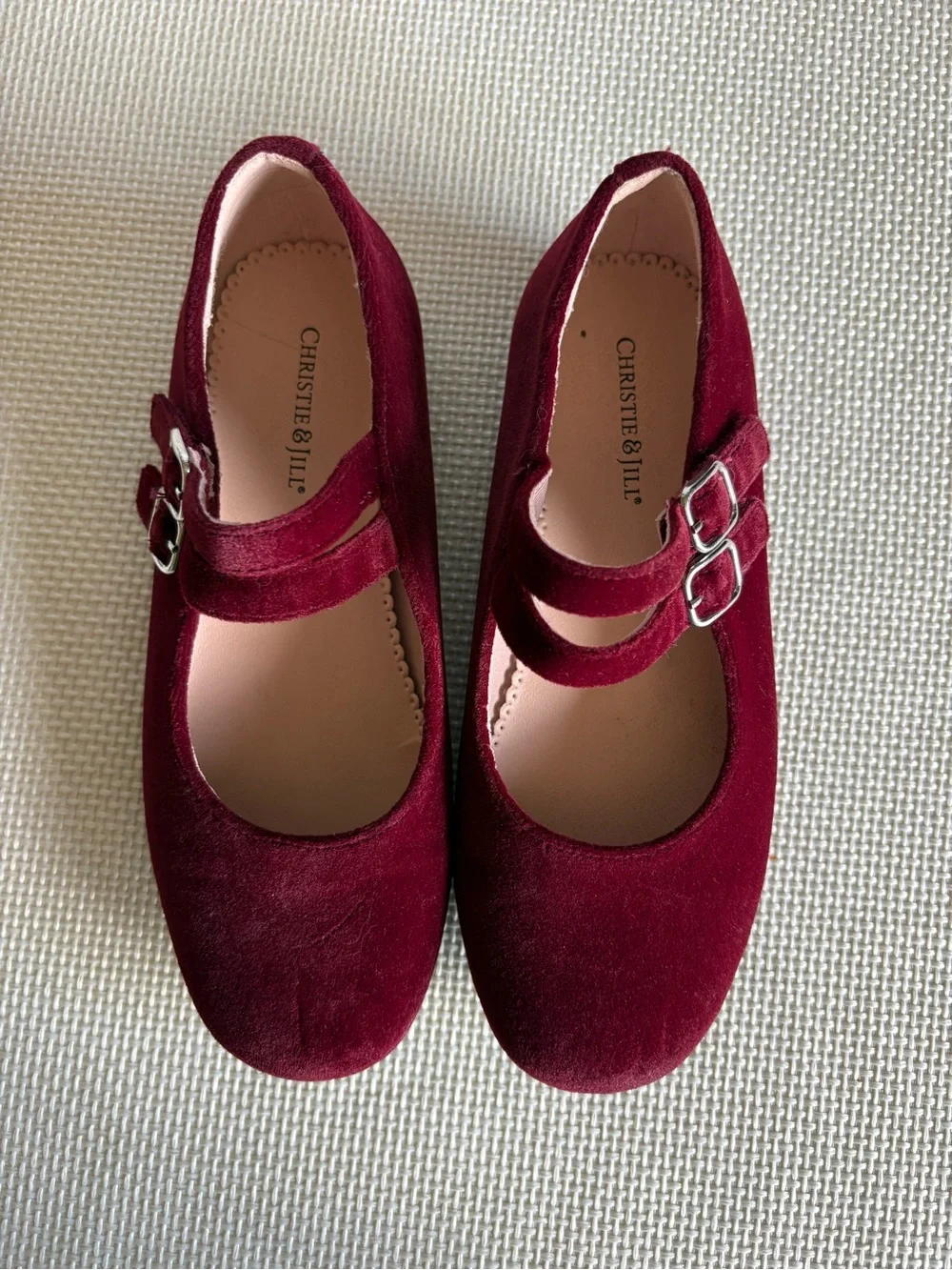 Christie & Jill Girls Size 3 Mary Jane Maroon Velvet Shoes Fancy Dress